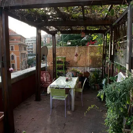 아파트 Terrazzo Tra Trastevere E Monteverde 로마